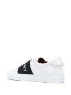 Man White And Black Urban Street Sneakers With Band Givenchy Man White And Black Urban Street Sneakers With Band