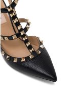 Valentino Garavani Rockstud Pumps In Black Leather Valentino Garavani Rockstud Pumps In Black Leather - Black
