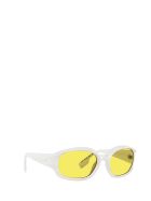 Burberry Eyewear Burberry Be4338 White Sunglasses Burberry Eyewear Burberry Be4338 White Sunglasses - White