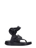 Ash Vince 01 Flats In Black Leather Ash Vince 01 Flats In Black Leather - black