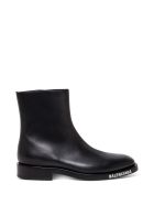 Balenciaga Leather Booties With Contrasting Logo Balenciaga Leather Booties With Contrasting Logo - Black