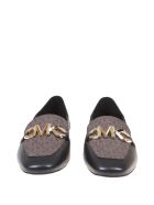 Michael Kors Izzy Loafer In Black Leather Michael Kors Izzy Loafer In Black Leather - Black/Brown