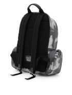 Dolce & Gabbana Reflective Camouflage Nylon Backpack Dolce & Gabbana Reflective Camouflage Nylon Backpack - Bianco/nero