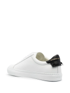 Woman White And Black Urban Street Sneakers Givenchy Woman White And Black Urban Street Sneakers