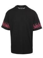 Man Black T-shirt With Fucsia Embroidered Flames Vision of Super Man Black T-shirt With Fucsia Embroidered Flames - Black/fuxia