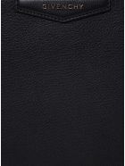 Givenchy Clutch In Black Hammered Leather Givenchy Clutch In Black Hammered Leather - Black