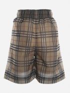Burberry Shorts With All-over Vintage Check Motif Burberry Shorts With All-over Vintage Check Motif - Beige