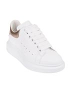 Woman White And Metallic Pink Oversize Sneakers Alexander McQueen Woman White And Metallic Pink Oversize Sneakers - White/rose gold