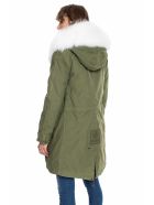 Exclusive Fw20 Icon Parka: Army Jazzy Parka Raccoon Fur Mr & Mrs Italy Exclusive Fw20 Icon Parka: Army Jazzy Parka Raccoon Fur - WHITE