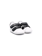 White And Black Baby Sneakers With Logo Givenchy White And Black Baby Sneakers With Logo - Black/white