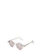 L.G.R. L.g.r. Reunion Crystal Grey Sunglasses L.G.R. L.g.r. Reunion Crystal Grey Sunglasses - Crystal Grey