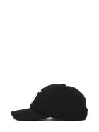 Burberry Cap Burberry Cap - Black