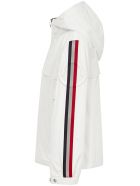 Moncler Enfant Vaug Jacket Moncler Enfant Vaug Jacket - White
