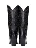 Elena Iachi Texan Boots In Black Leather Elena Iachi Texan Boots In Black Leather - black