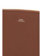 A.P.C. Sarah Leatherclutch A.P.C. Sarah Leatherclutch - BROWN