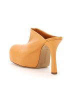 Bottega Veneta Bv Bold Stretch Nappa Mules Bottega Veneta Bv Bold Stretch Nappa Mules - Arancione
