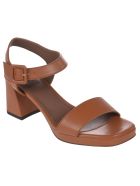 L'Autre Chose T-strap Block Heel Sandals L'Autre Chose T-strap Block Heel Sandals - Rust