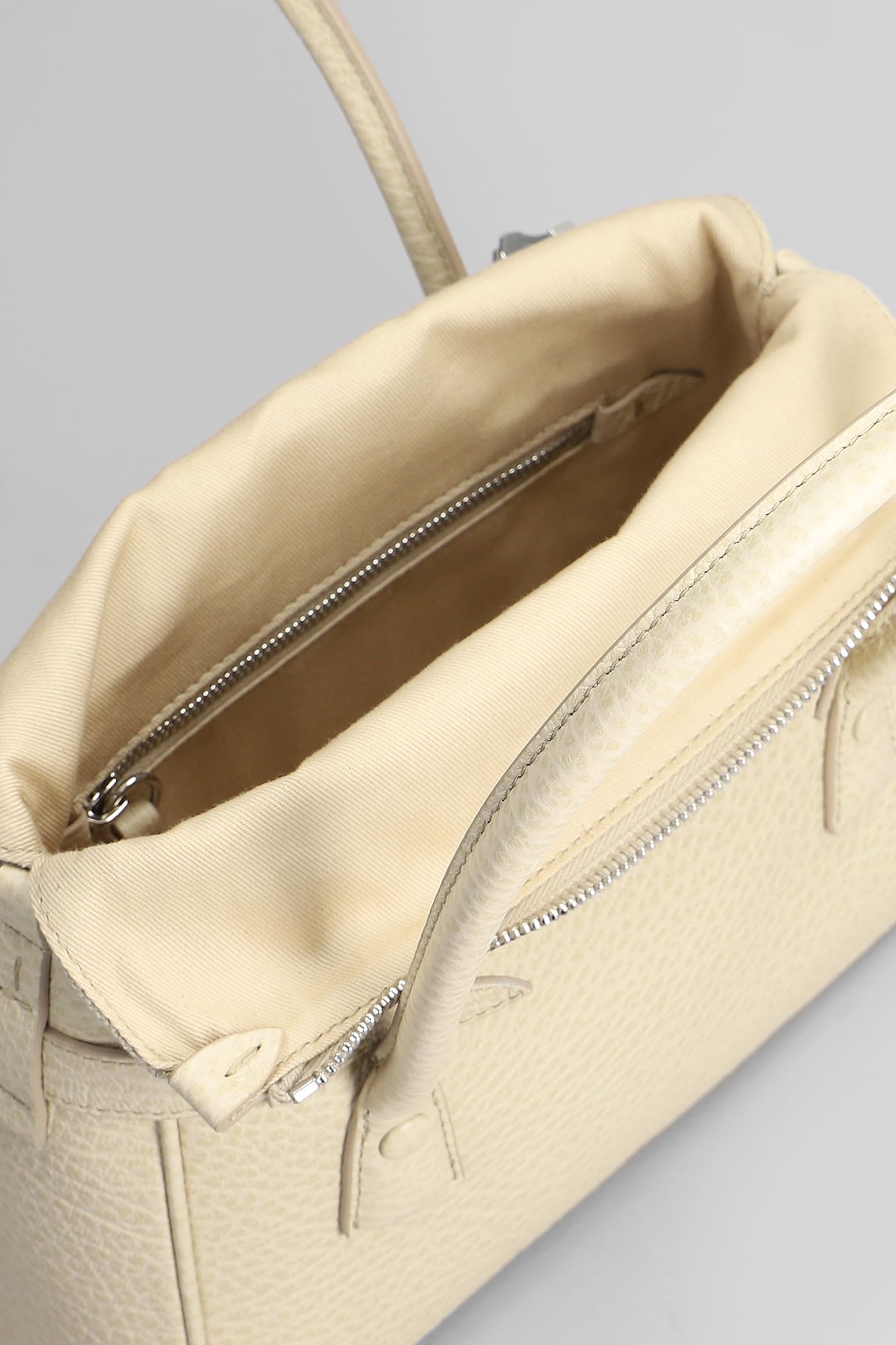 Maison Margiela '5ac East West' Cream Leather Bag | italist