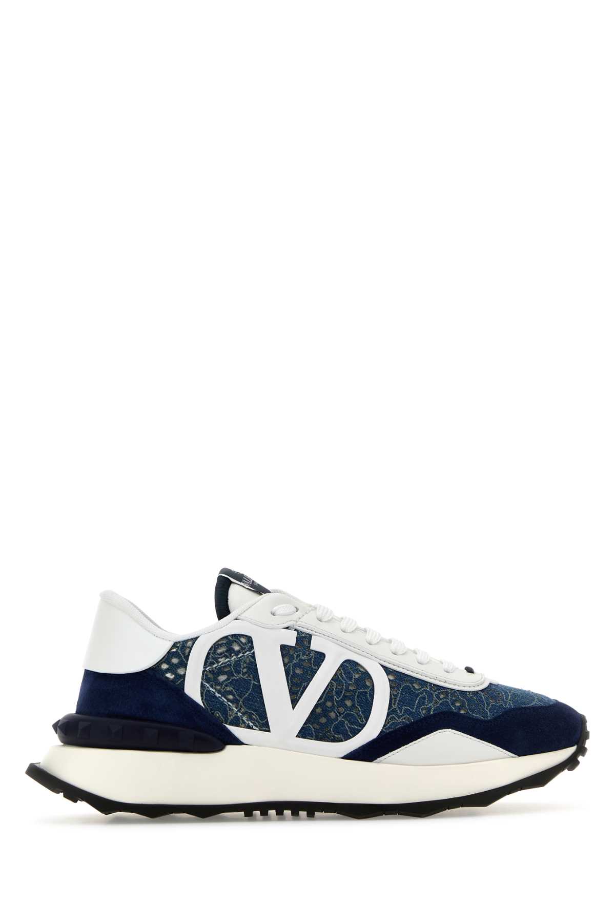 ♡関税送料込♡VALENTINO スニーカー 2色 026d769f9f0fe8f722a246d32aa5b4