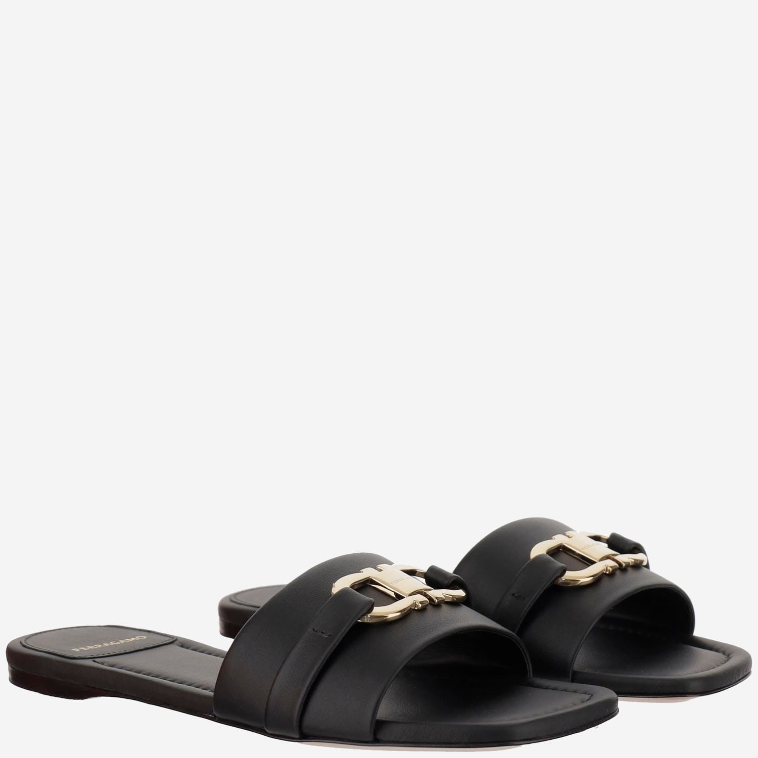 サンダル・ミュール Ferragamo Leather Flat Sandals With Logo Ferragamo Leather Flat Sandals With Logo | italist