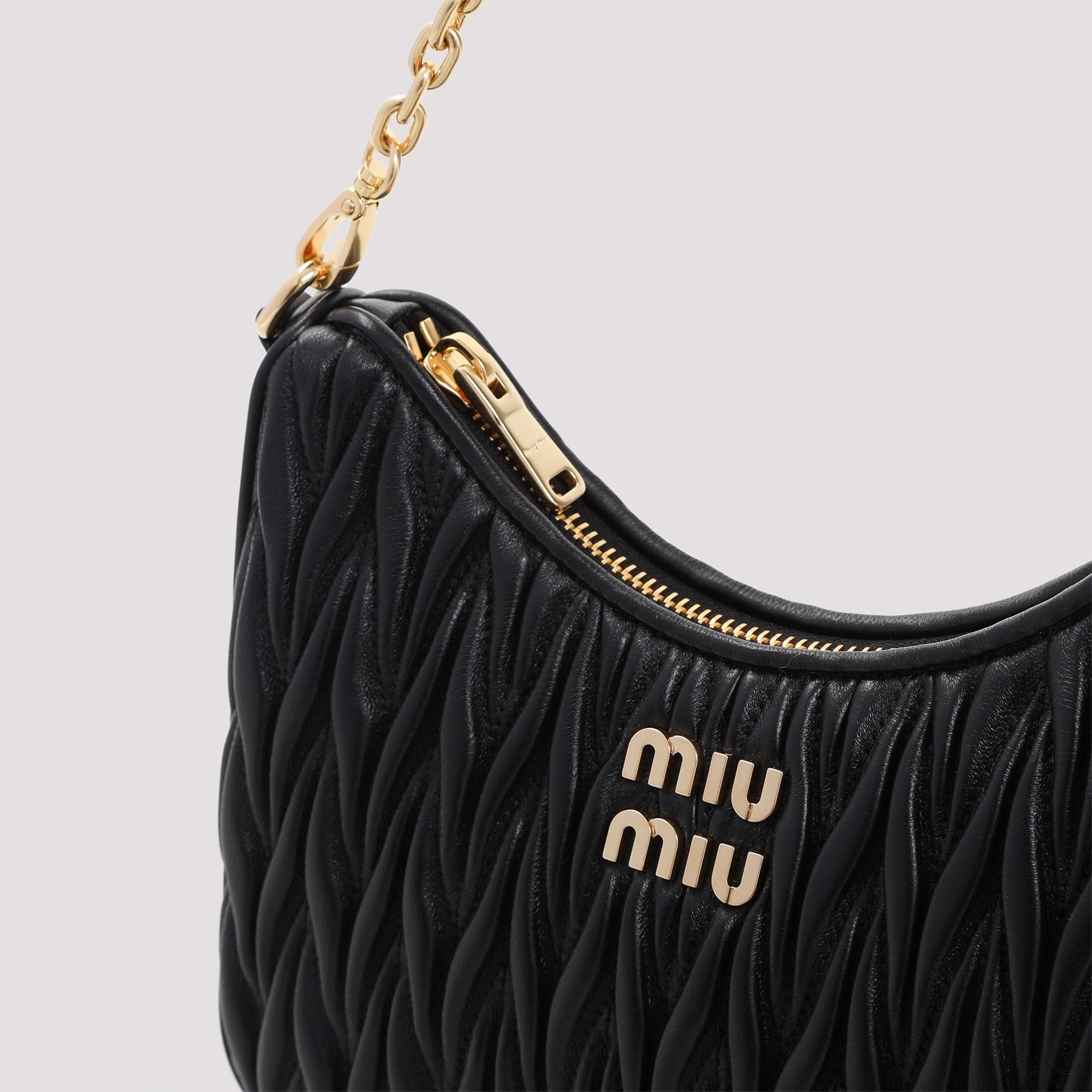 ミュウミュウ Miu Miu Matelasse Lamb Leather Bag Miu Miu Lamb Leather Handbag | italist