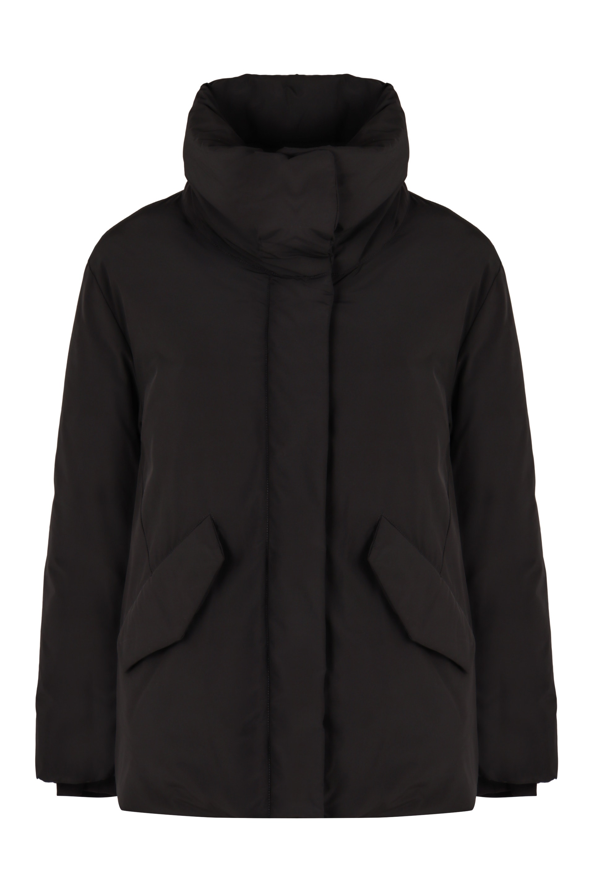 【送料&関税込】Woolrich Cocoon Techno-nylon Down Jacket Woolrich Cocoon Techno-nylon Down Jacket | italist