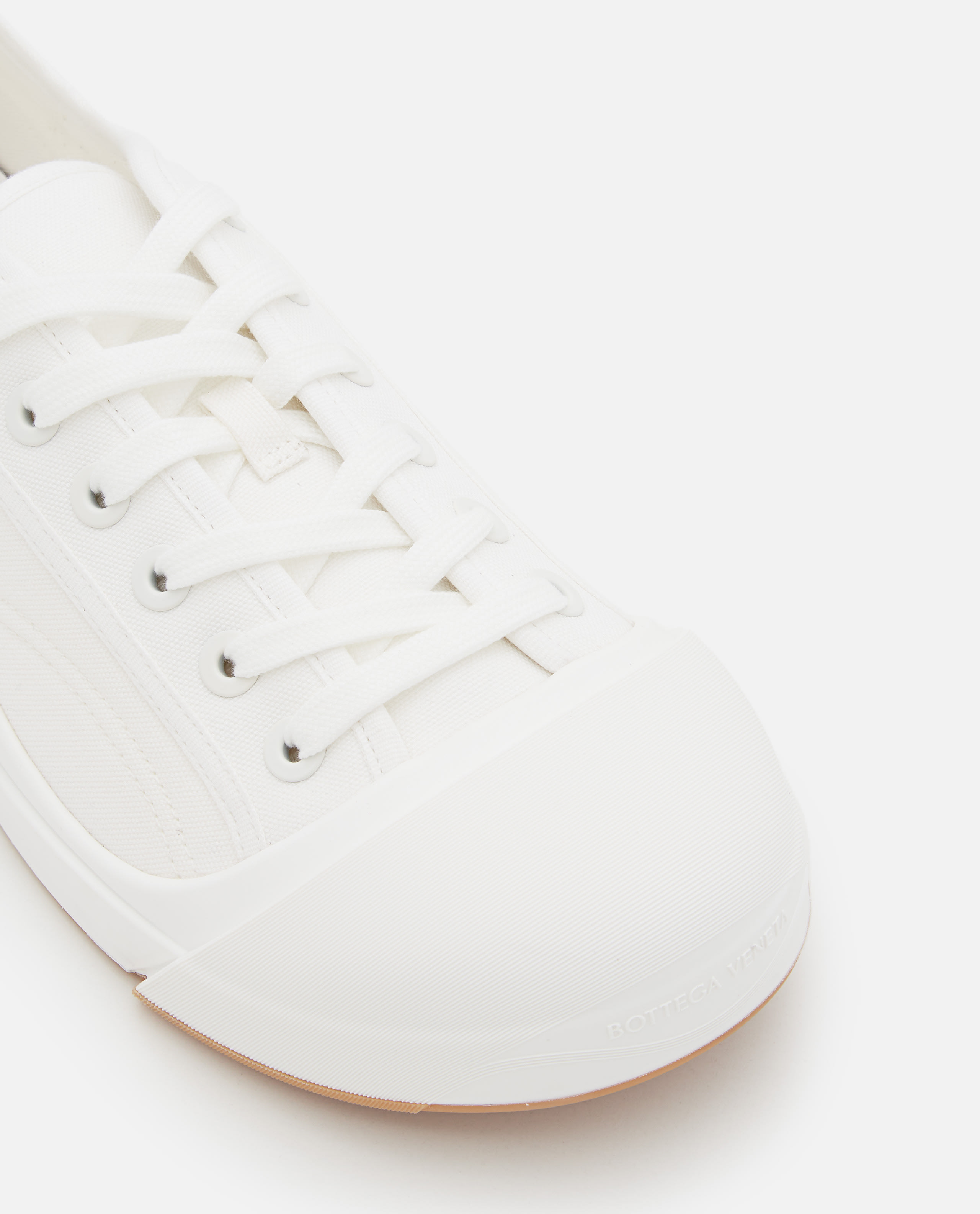 【送料&関税込】Bottega Veneta Tire Low Trainer Bottega Veneta Tire Low Trainer | italist