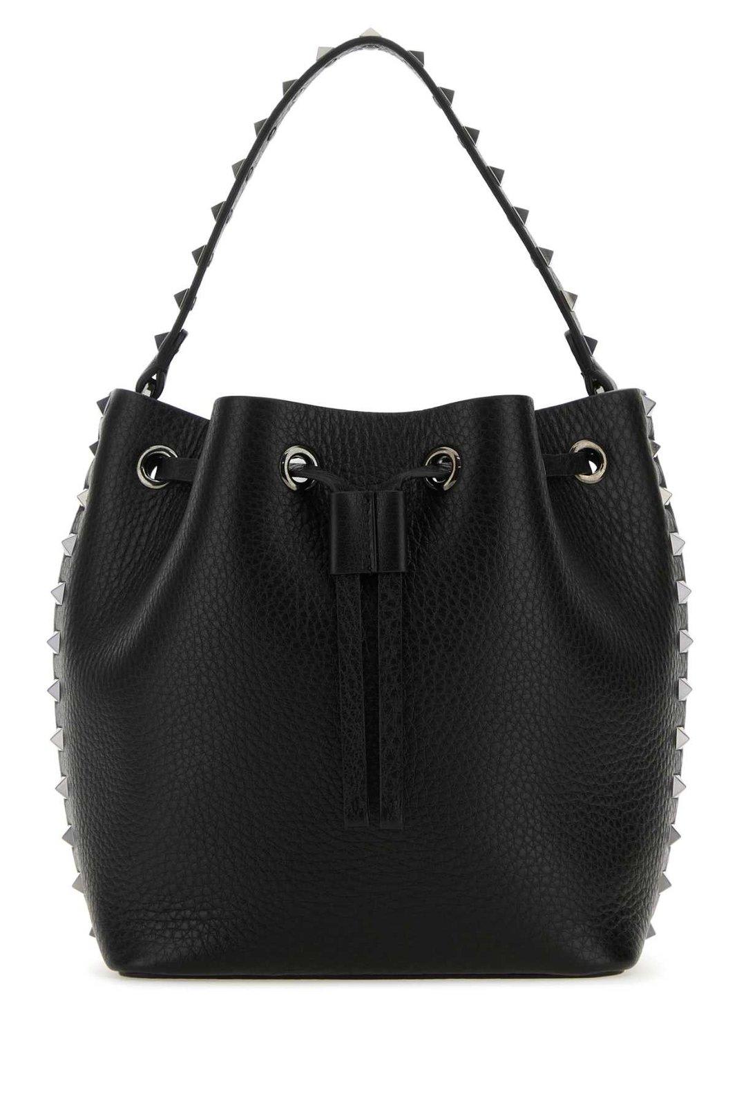 VIP【送料関税込】VALENTINO GARAVANI ROCKSTUD DRAWSTRING BAG Valentino Garavani Rockstud Drawstring Bucket Bag | italist