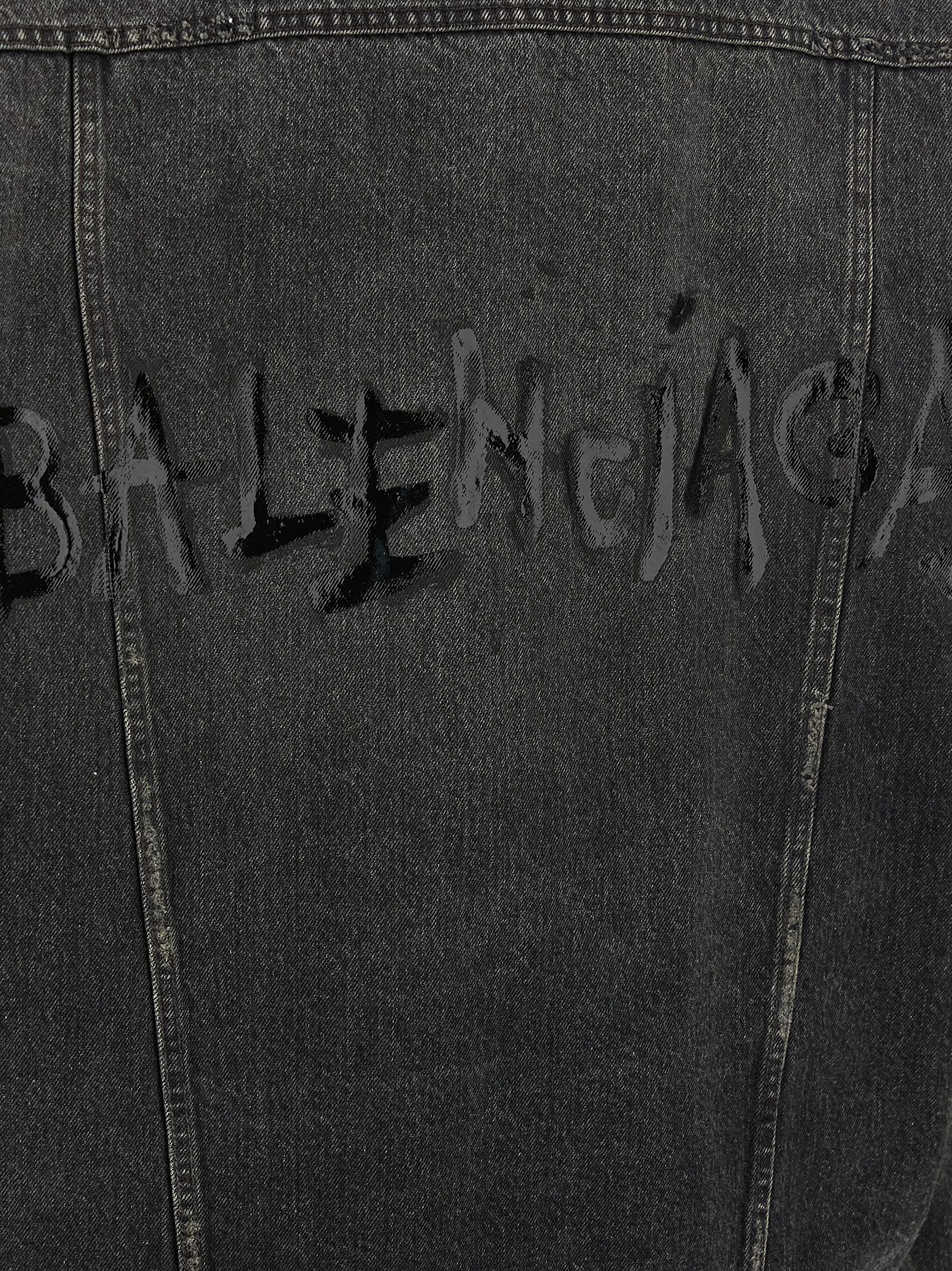Balenciaga 681690TBP471205 関税送料込 Balenciaga Denim Jacket With Used Effect | italist