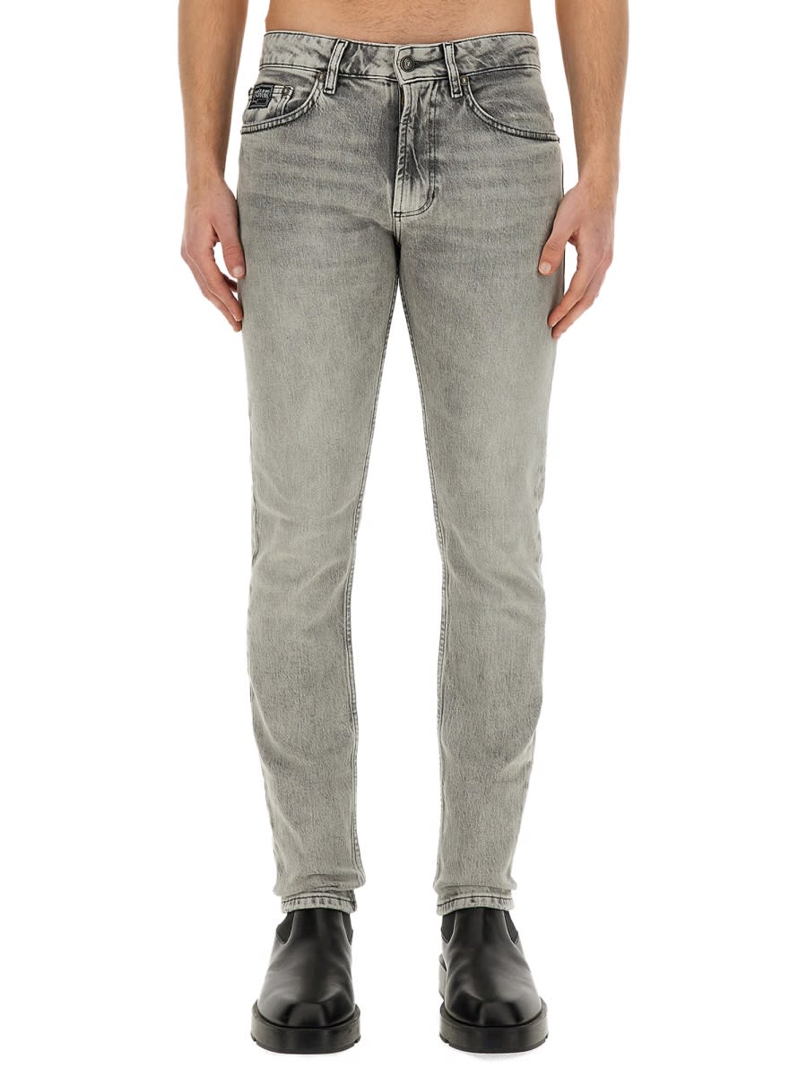【送料&関税込】Versace Straight Denim Jeans 0400021938890_MEDIUMBLUE?wid=