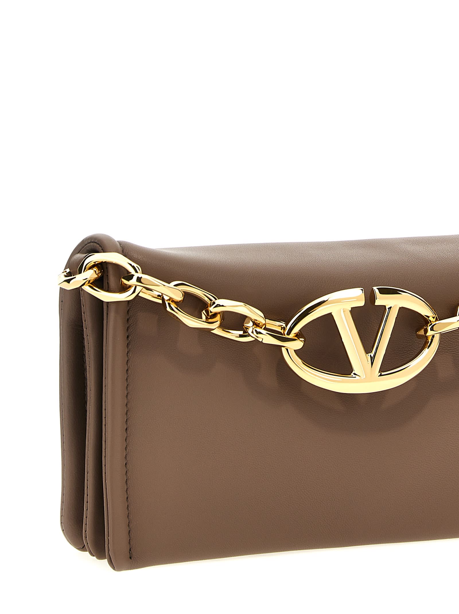 クラッチバッグ Valentino Garavani 'Vlogo Chain' Clutch Bag Valentino Garavani 'vlogo Chain' Clutch Bag | italist