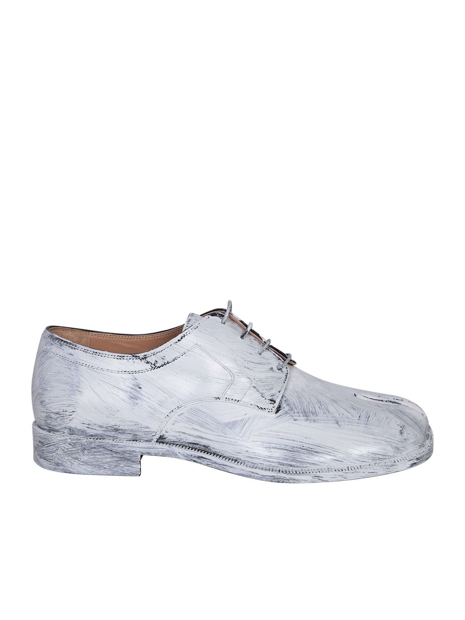 Maison Margiela」の“Tabi”ブーツがグラフィティ柄に！ | Numero