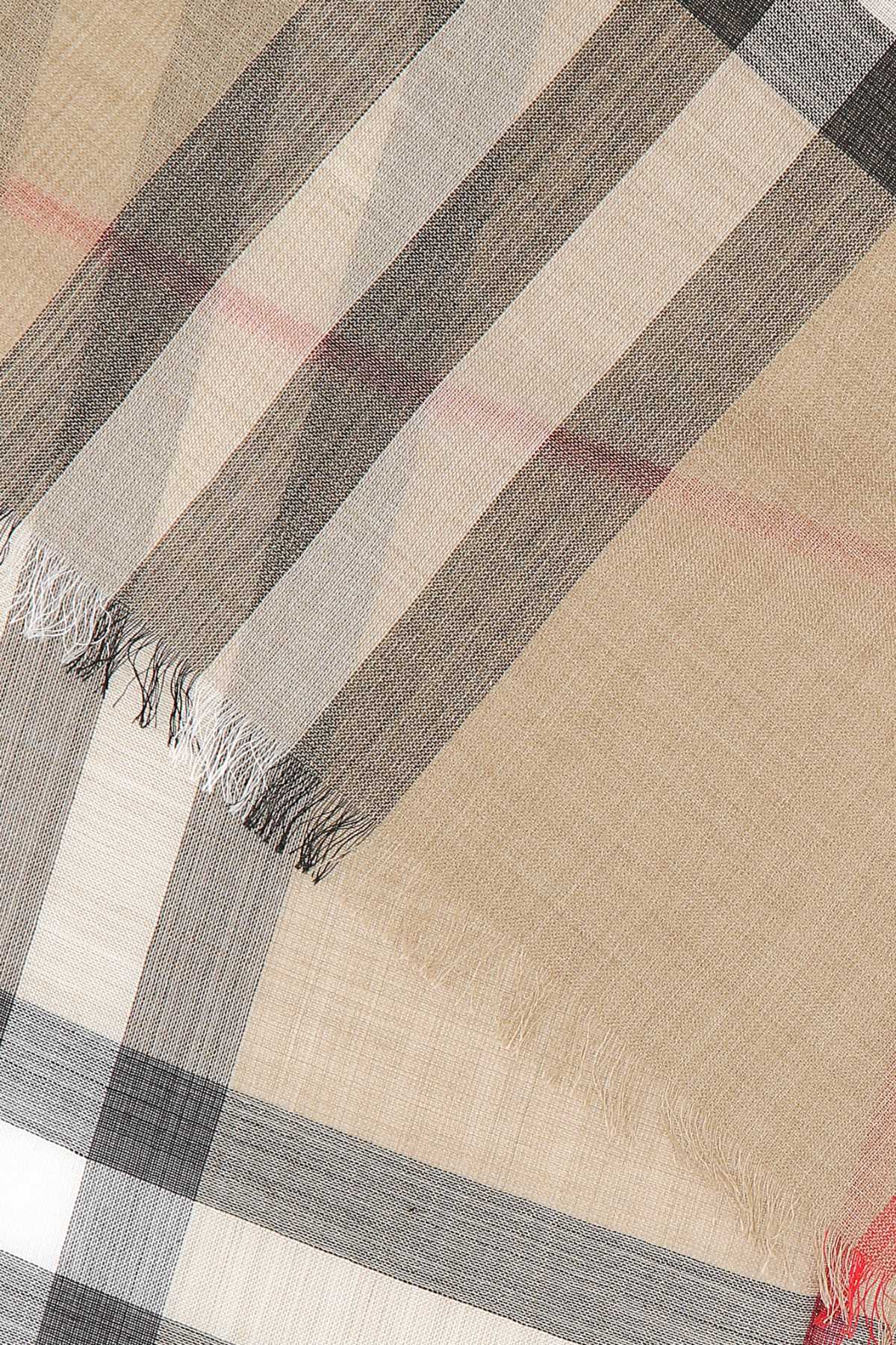 【関税&送料込】Burberry Embroidered Wool Blend Foulard Burberry Embroidered Wool Blend Foulard | italist