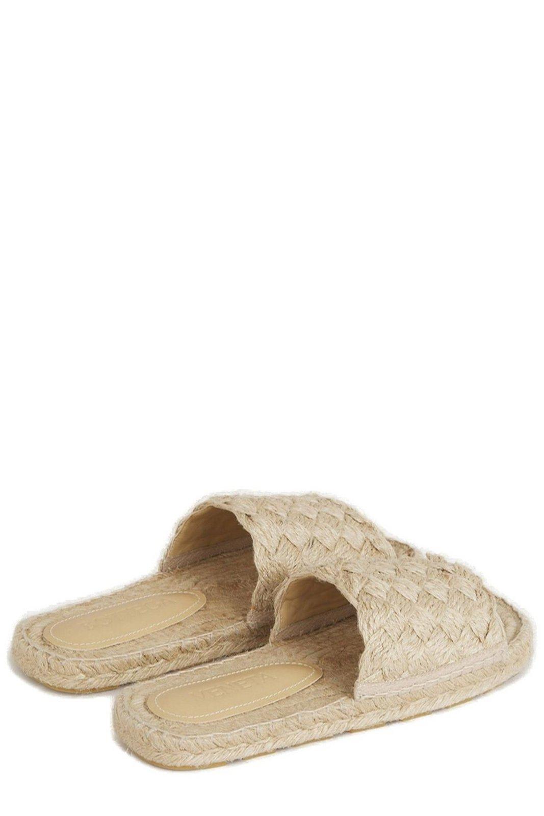 【送料&関税込】Bottega Veneta Jute Jack Slippers Bottega Veneta Jute Jack Slippers | italist