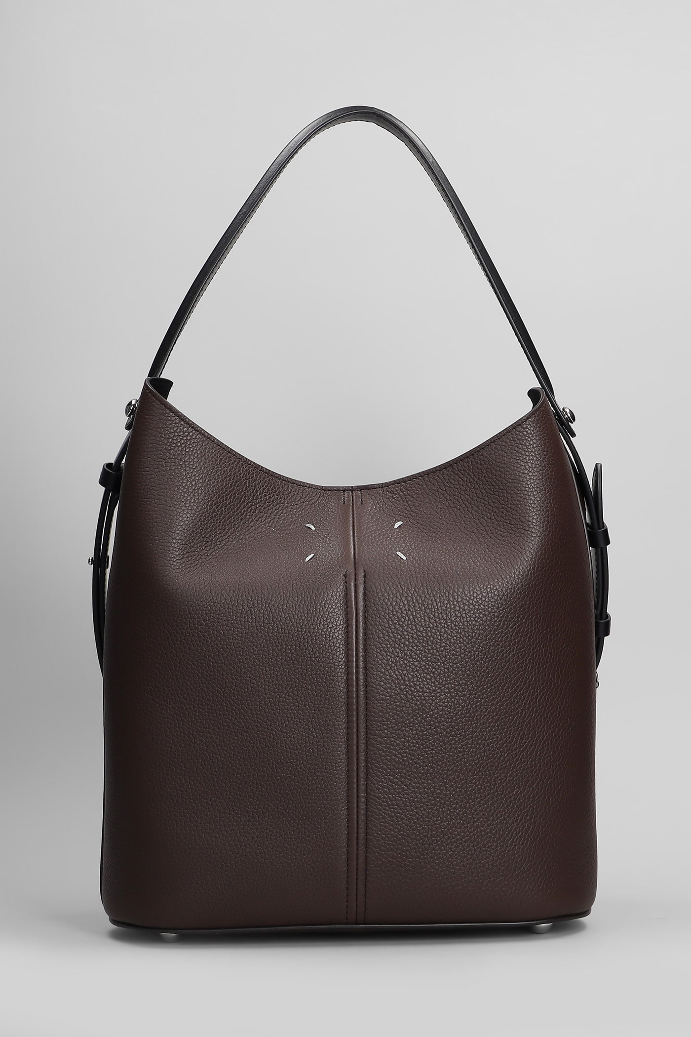 【送料&関税込】Maison Margiela Dres Sage Hobo Shoulder Bag Maison Margiela Dres Sage Hobo Shoulder Bag In Brown Leather