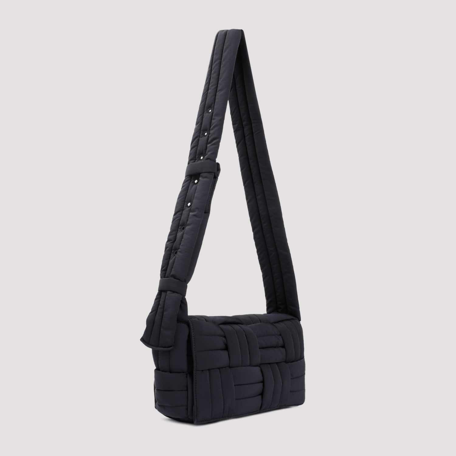 BOTTEGA VENETA ◆ Buckle Nylon Shoulder Bag NYLON PADDED TECH CASSETTE for Men - Bottega Veneta | Biffi