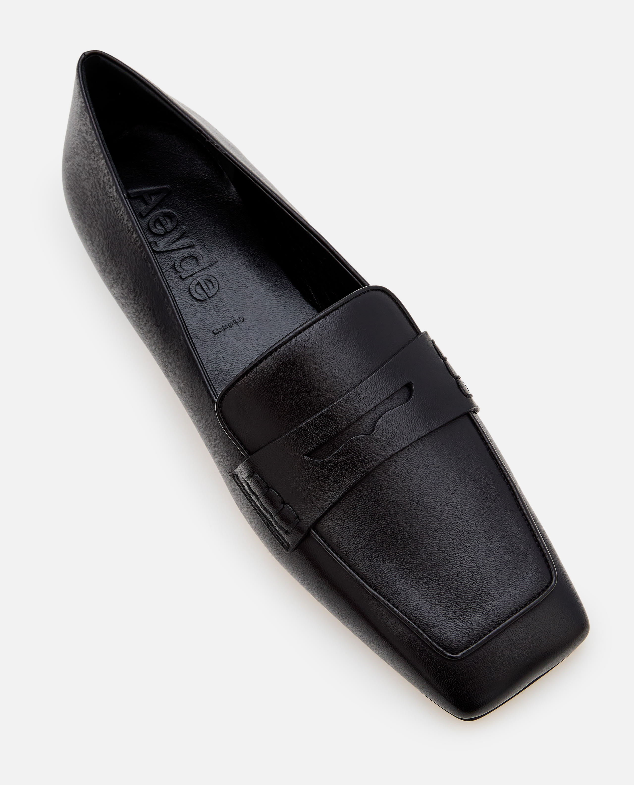 【関税込み】Aeyde ブラック Tom ローファー aeyde Tom Leather Loafers | italist