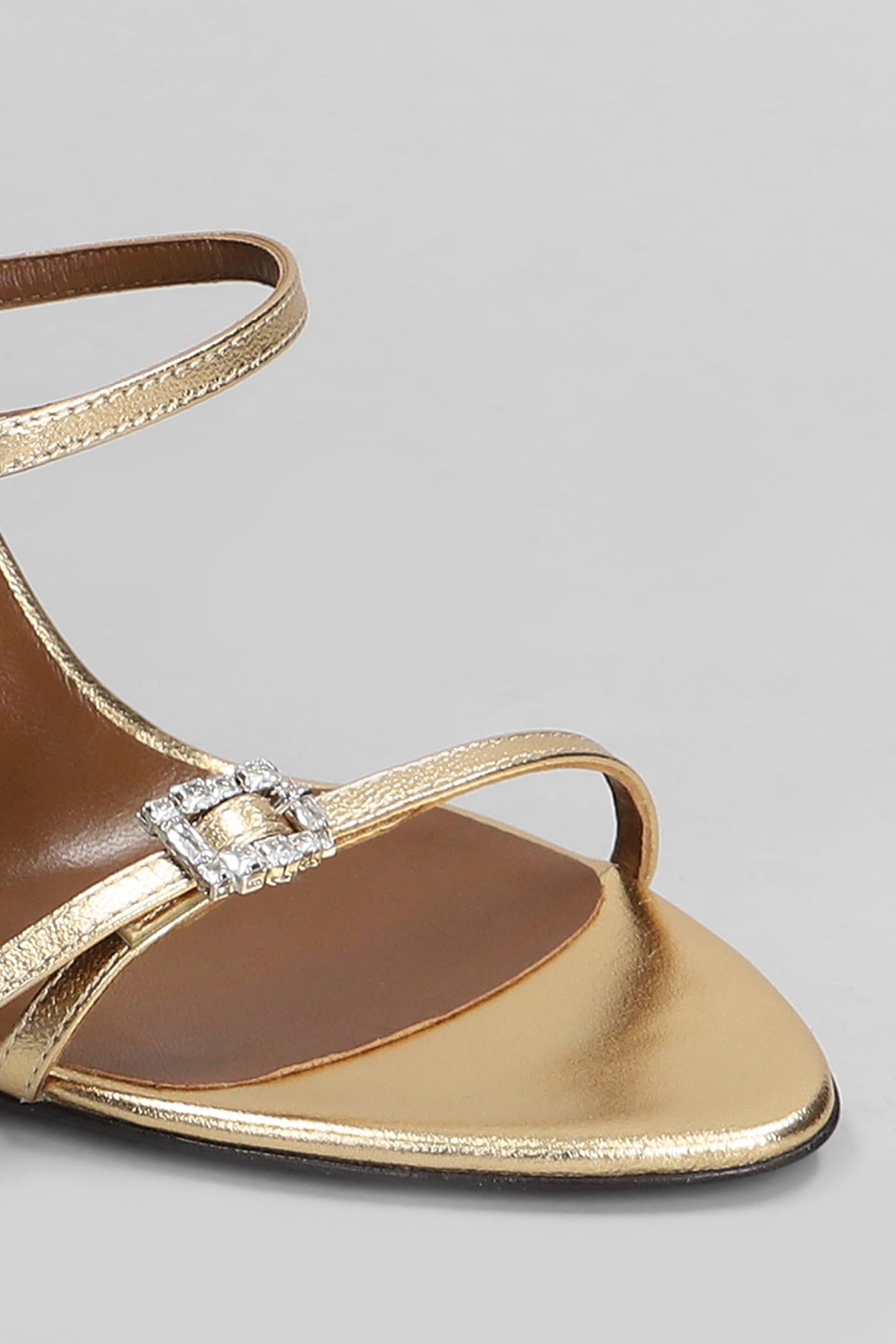 GIUSEPPEZANOTTI GOLD BIJOUX SANDAL新品未使用 INTRIIGO BIJOUX