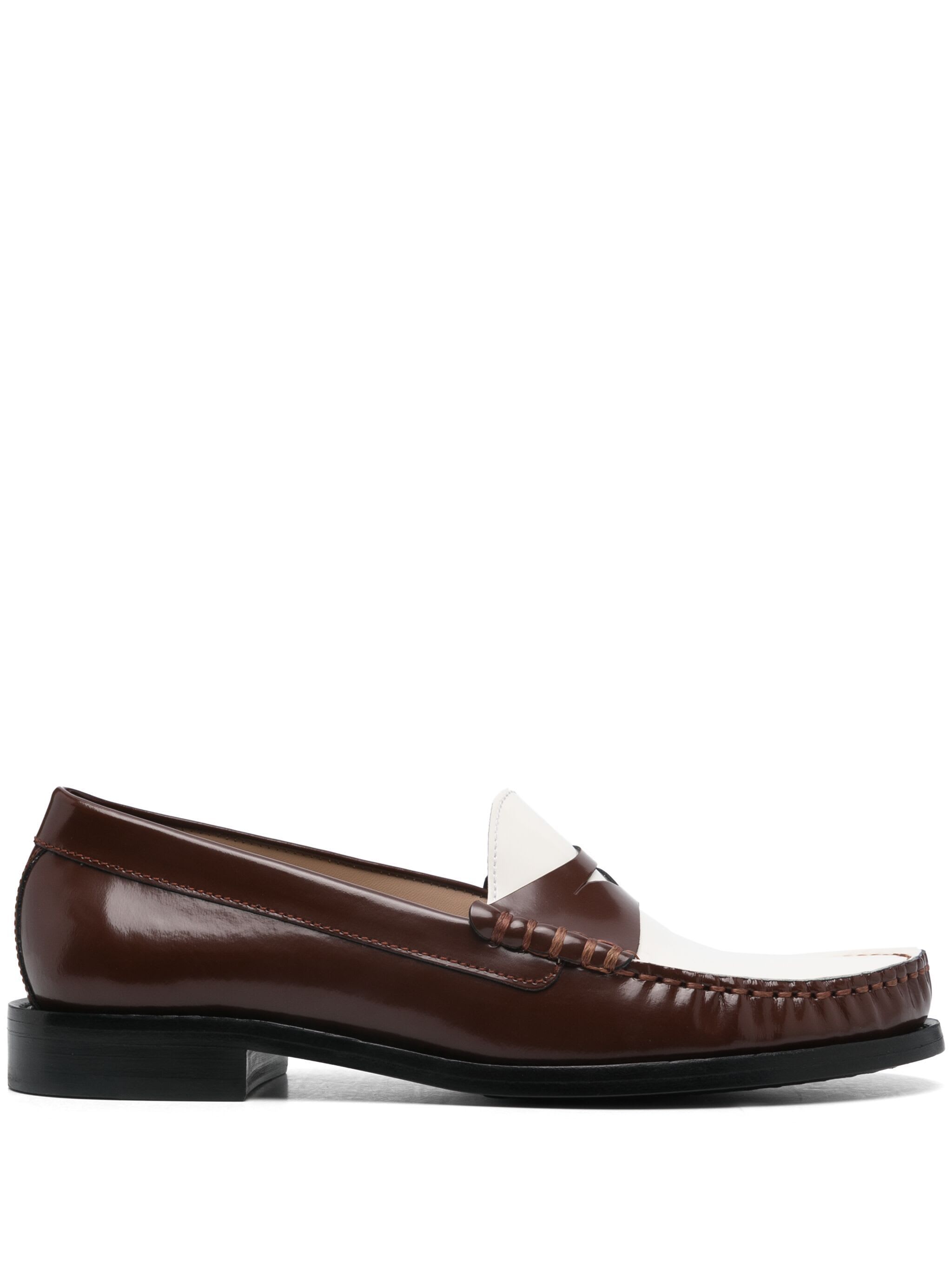STUART WEITZMAN SJ991LSPSLV 関税送料込 Stuart Weitzman Lottie Loafer | italist