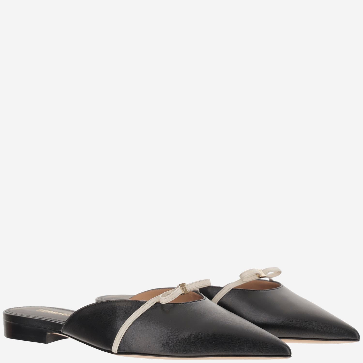 サンダル・ミュール FERRAGAMO Leather Mules With Bow Ferragamo Leather Mules With Bow | italist