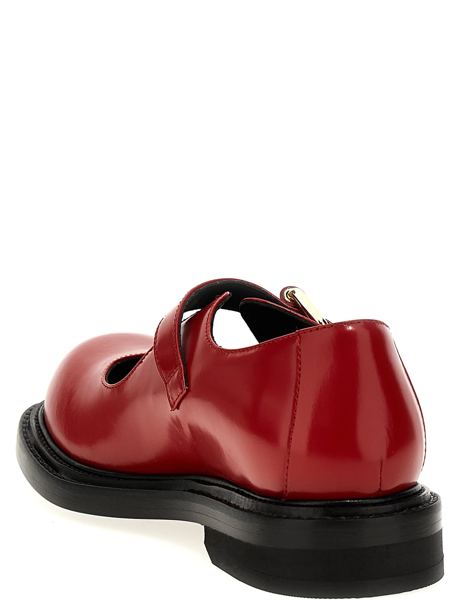 【関税＆送料込み】Moschino Mary Jane 'Olivia' Moschino Mary jane 'olivia' available on julian-fashion.com