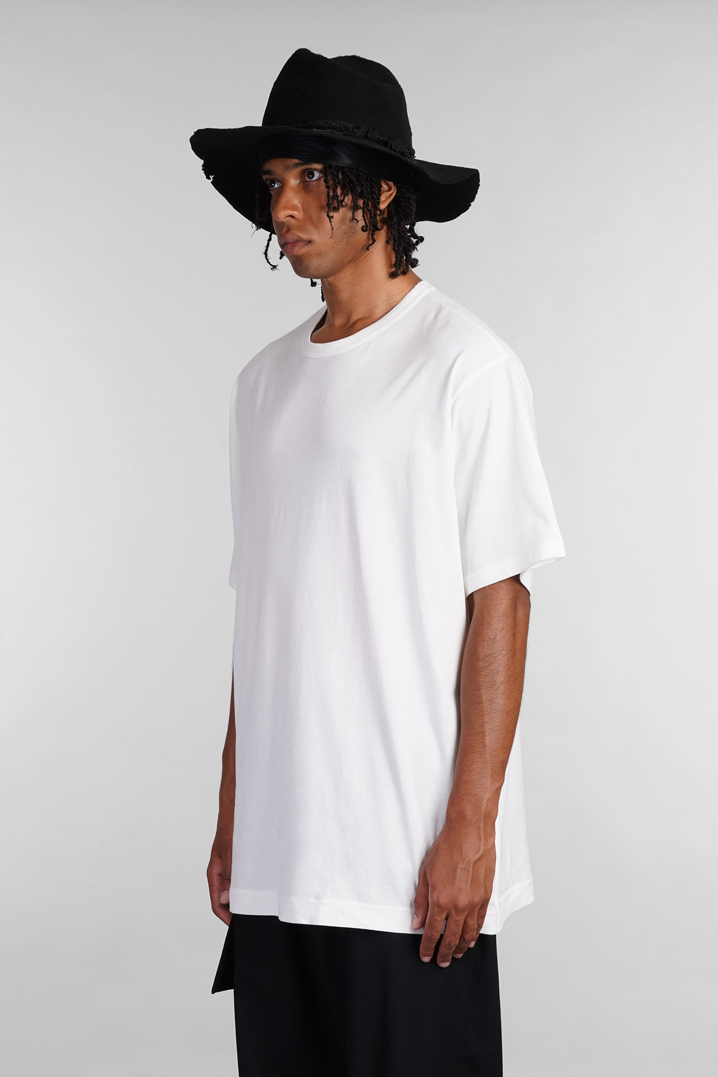Tシャツ・カットソー YOHJI YAMAMOTO White Cotton Oversize T-Shirt Yohji Yamamoto T-shirt In White Cotton | italist