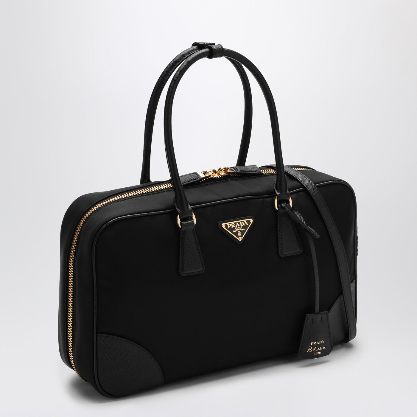 トートバッグ PRADA PRADA RE-EDITION 1978 LARGE SHOPPING BAG IN RE-NYLON Prada Re-Edition 1978 Large Re-Nylon and Saffiano Leather