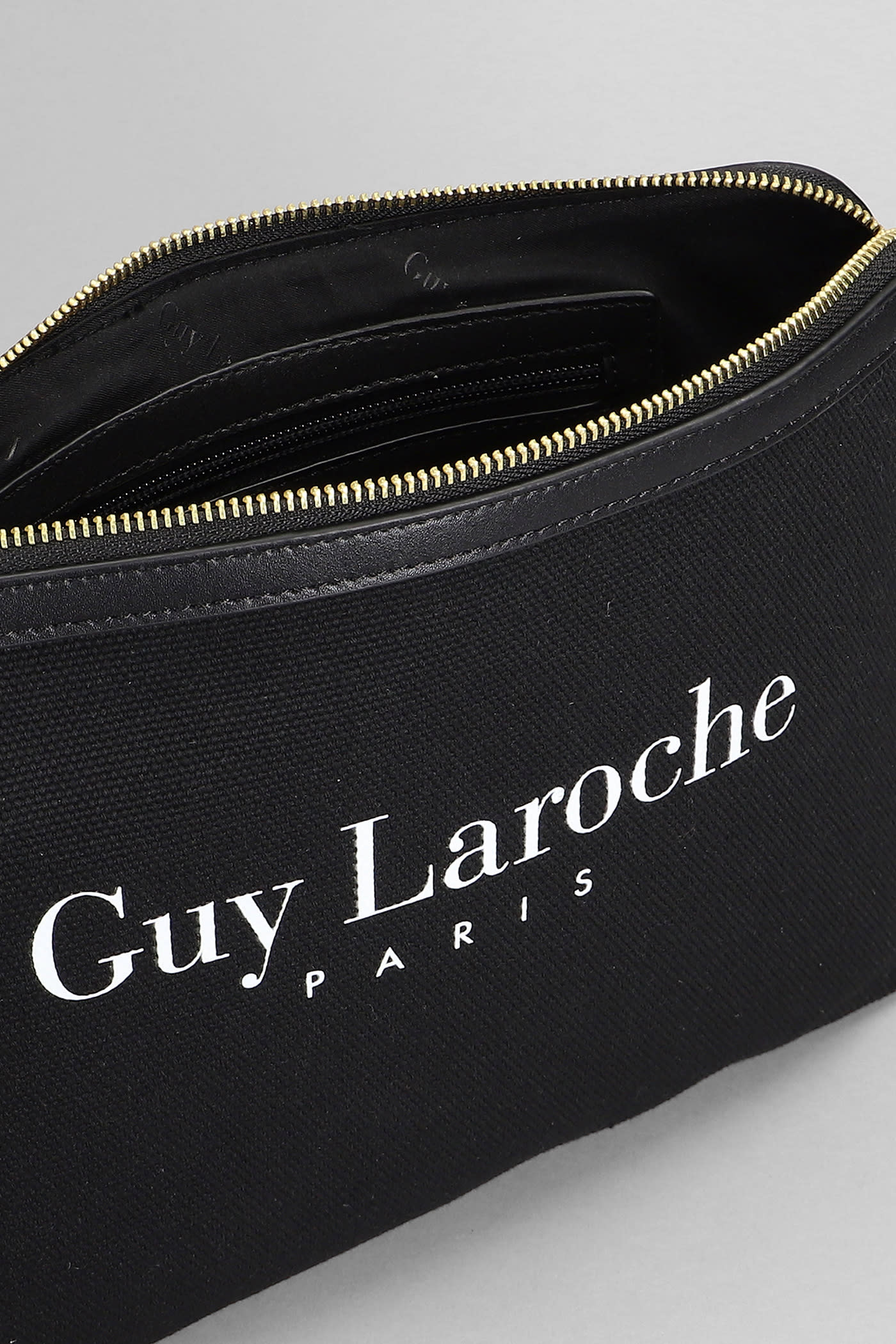 tas clutch Guy Laroche Leather Clutch Bag