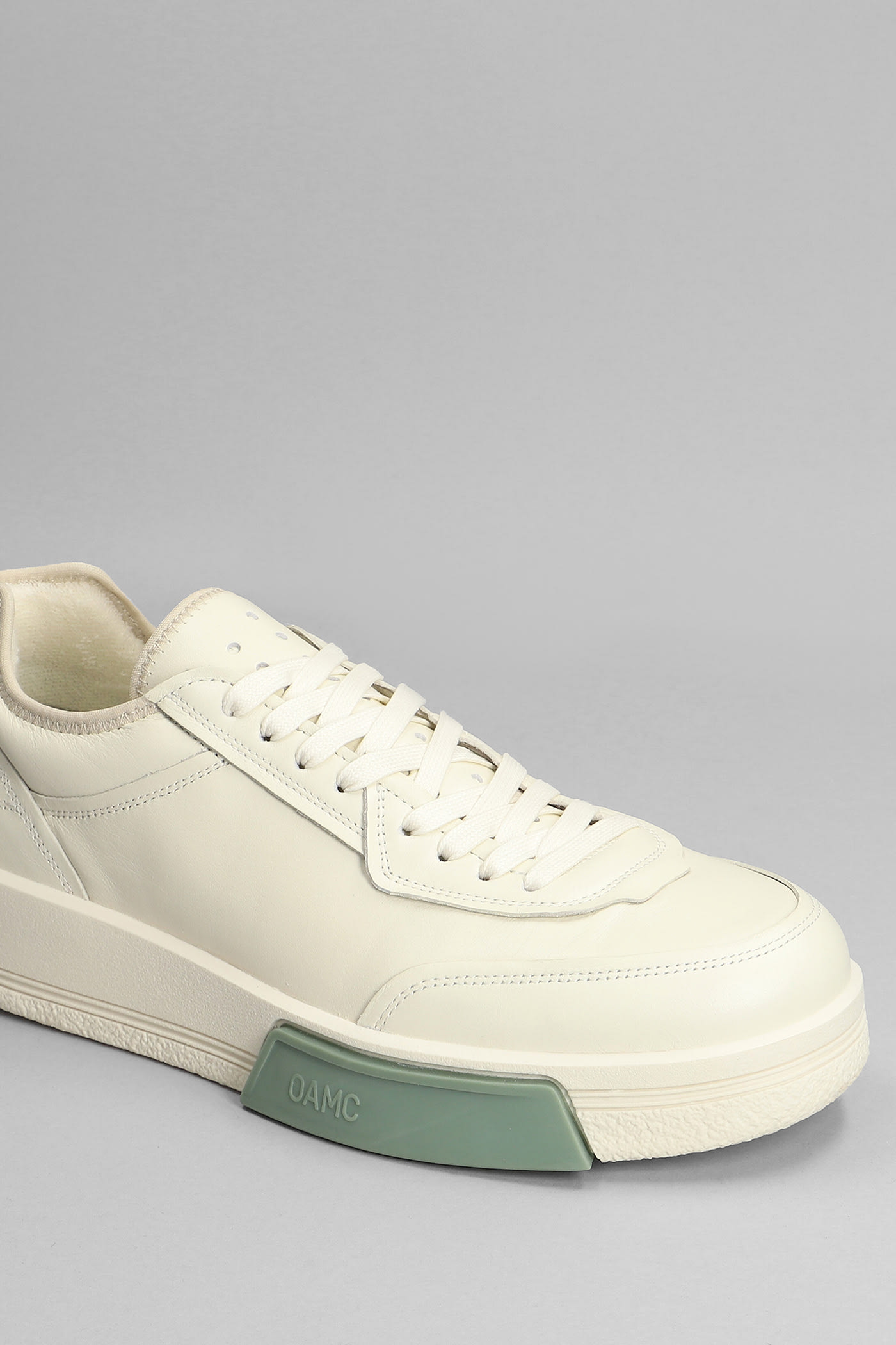 OAMC Cosmo Sneakers In White Leather スニーカー 通販 | italist