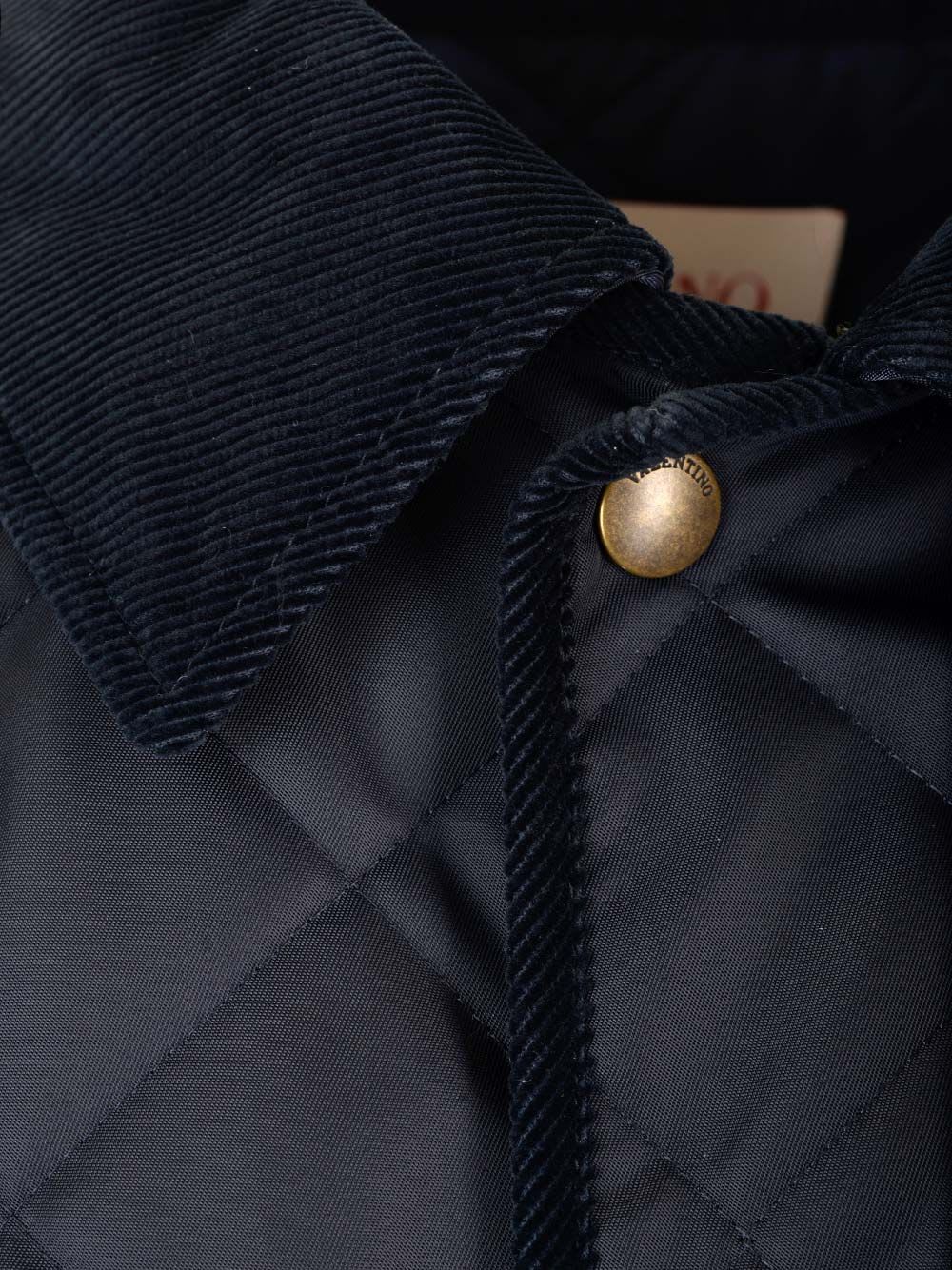 【関税込み】VALENTINO GARAVANI QUILTED NYLON SHIRT JACKET WI Valentino Garavani Quilted Nylon Shirt Jacket | italist