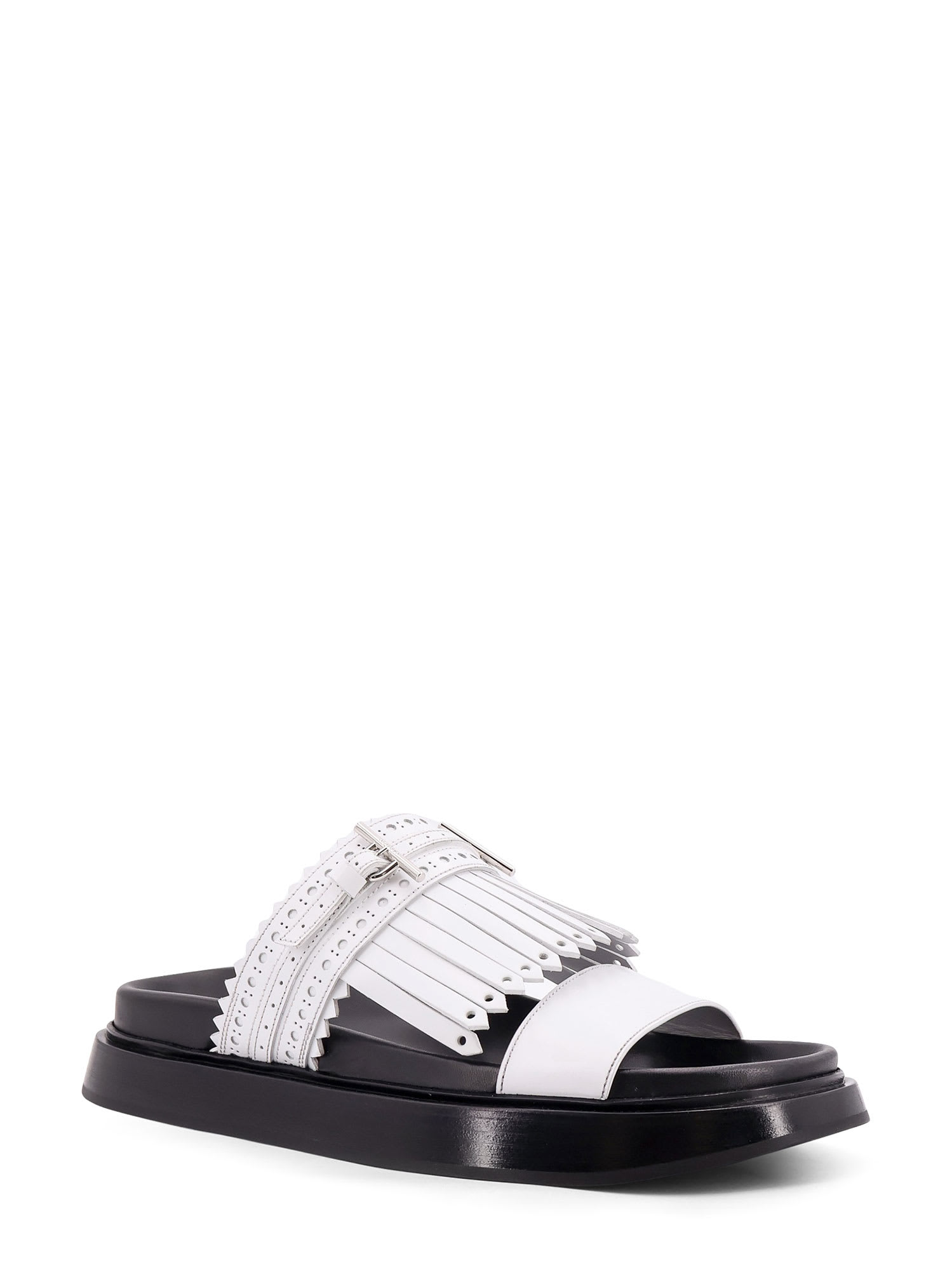 【ALEXANDER MCQUEEN】 Leather sandals with fringe Alexander McQueen Leather Sandals With Fringe | italist