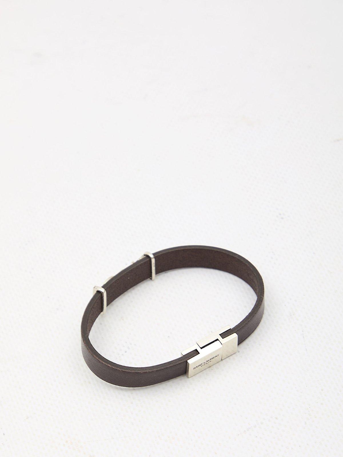 大人気【SAINT LAURENT】Cassandreロゴ装飾レザーブレスレット SAINT LAURENT YSL レザー ブレスレット ゴールド 人気 (Saint