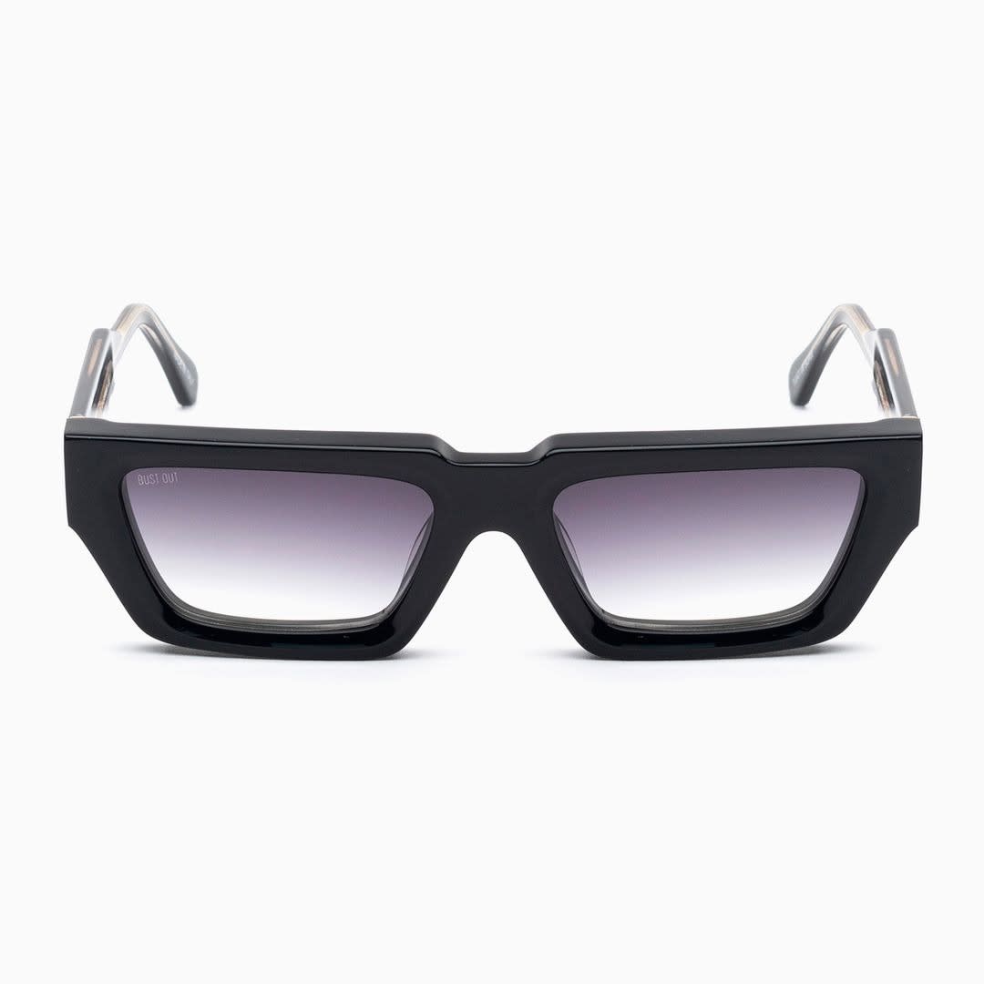 サングラス BUSTOUT Bust Out - RICKY - NERO - DC024 FUMO - nero Bust Out Ricky - Nero - Dc024 Fumonero | italist