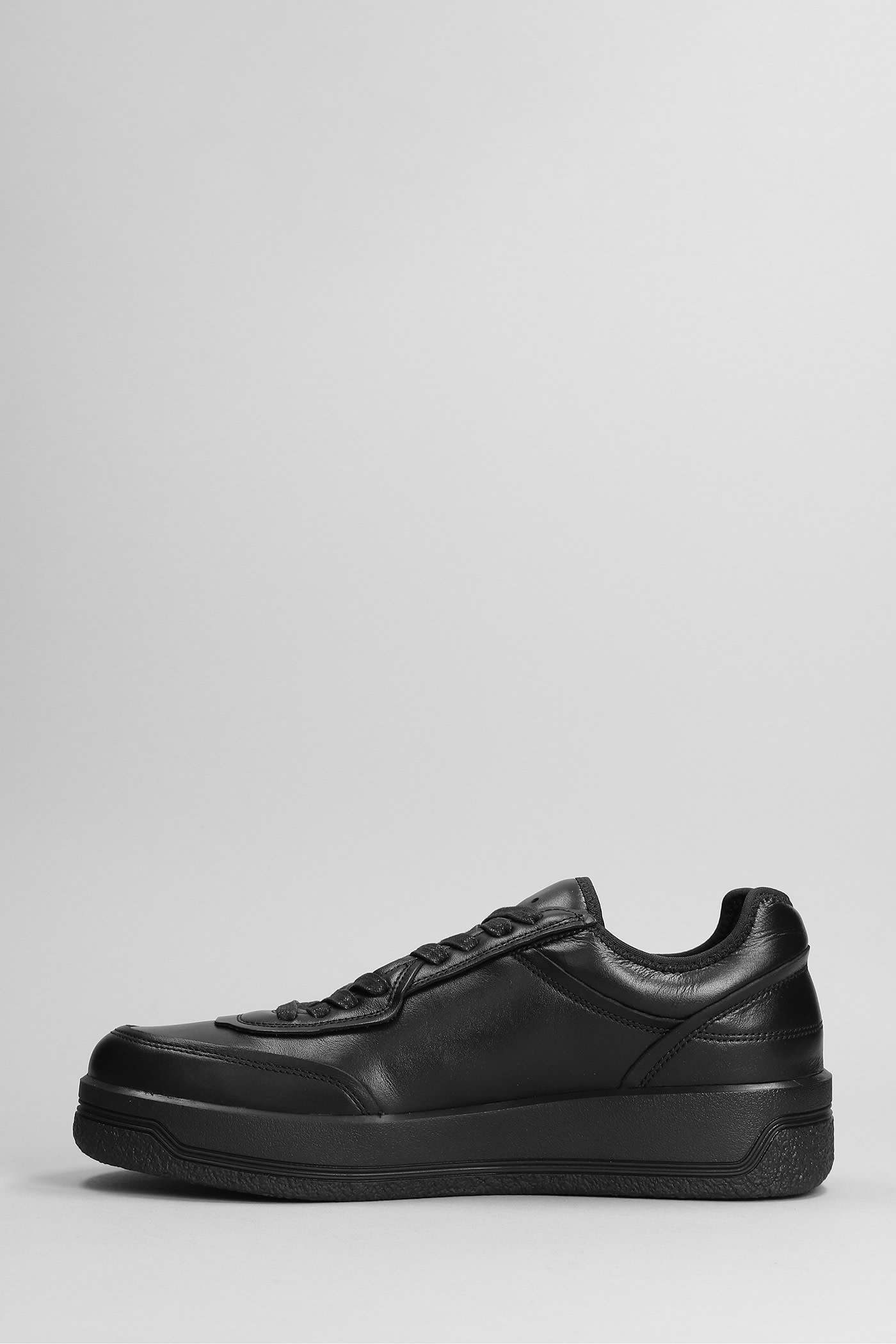 OAMC Cosmos Sneakers In Black Leather | italist